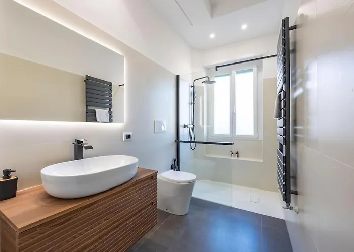 Stylish Air Conditionig Wifi Tv 50 Metro 4 Minutes Away *